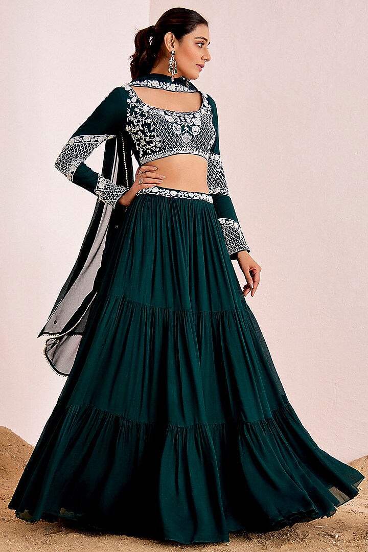 Emerald Green Georgette & Crepe Embroidered Wedding Lehenga Set by Suruchi Parakh at Pernia's Pop Up Shop