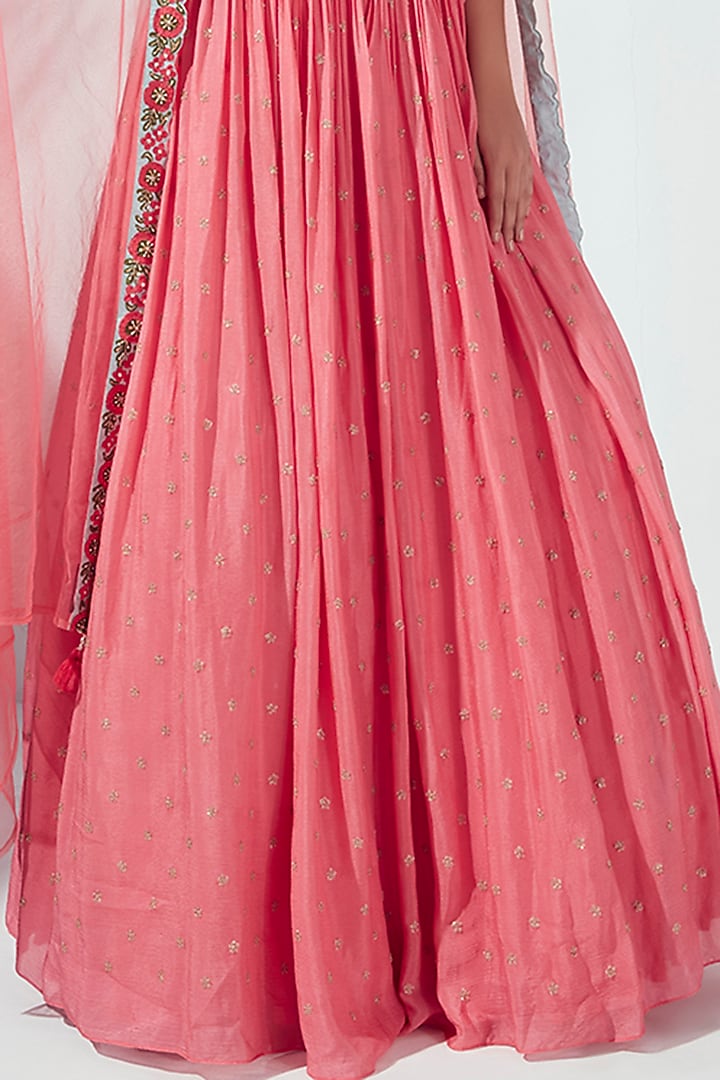 Coral Pleated Wedding Lehenga Set by Suruchi Parakh at Pernia's Pop Up Shop