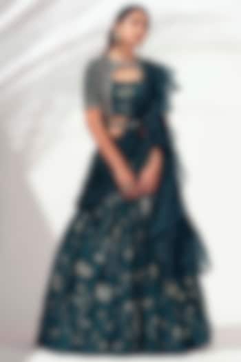 Midnight Green Embroidered Wedding Lehenga Set by Suruchi Parakh at Pernia's Pop Up Shop