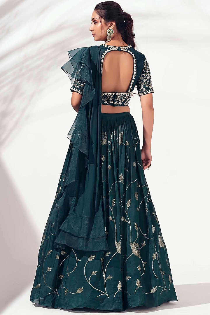 Midnight Green Embroidered Wedding Lehenga Set by Suruchi Parakh at Pernia's Pop Up Shop