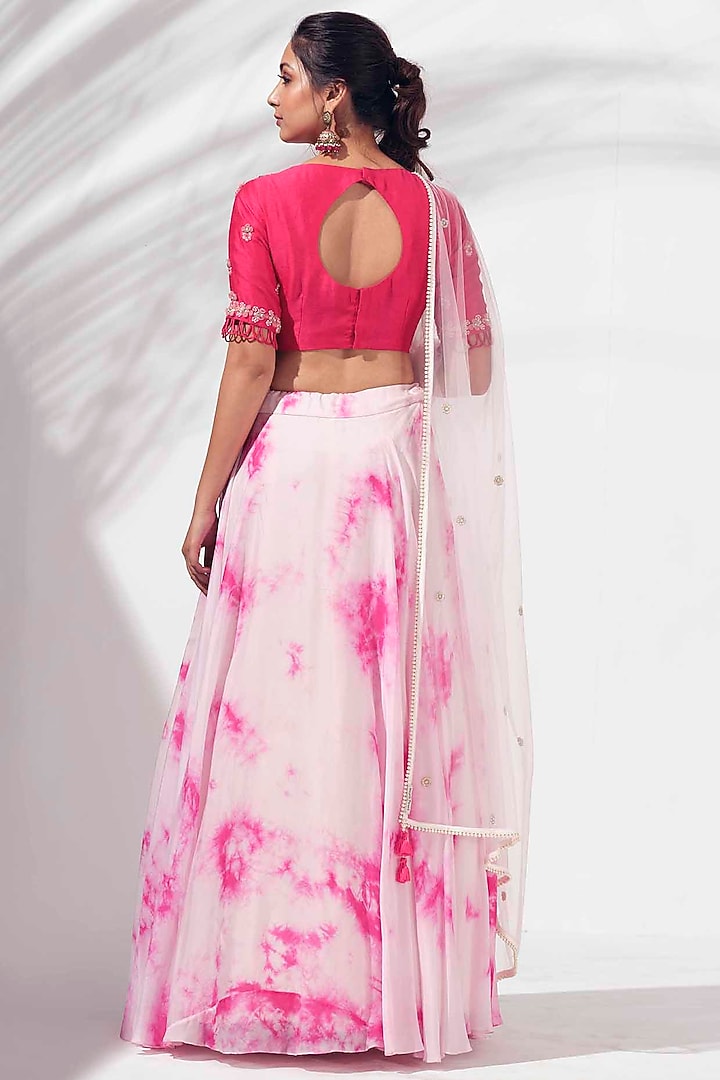 Light Pink Hand Tie-Dye Wedding Lehenga Set by Suruchi Parakh at Pernia's Pop Up Shop