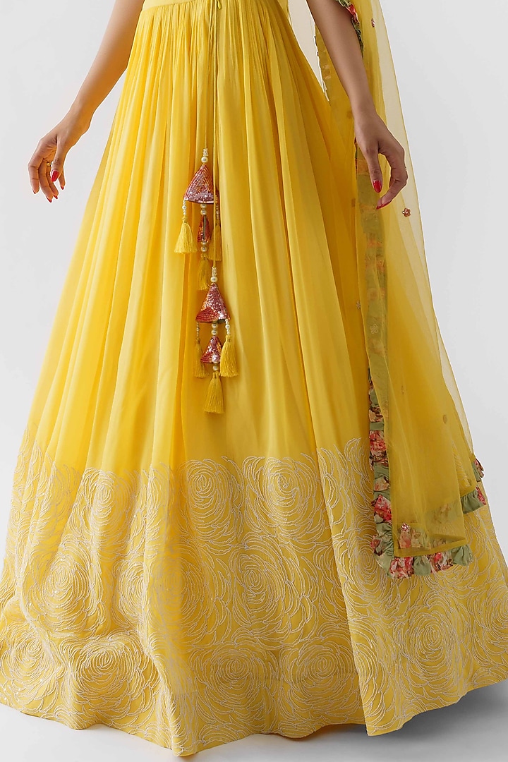 Yellow Hand Embroidered Wedding Lehenga Set by Suruchi Parakh at Pernia's Pop Up Shop