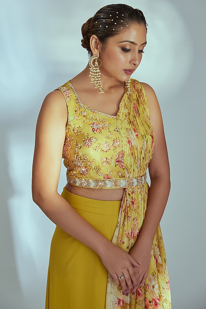 Yellow Georgette Pant Set by Suruchi Parakh at Pernia's Pop Up Shop