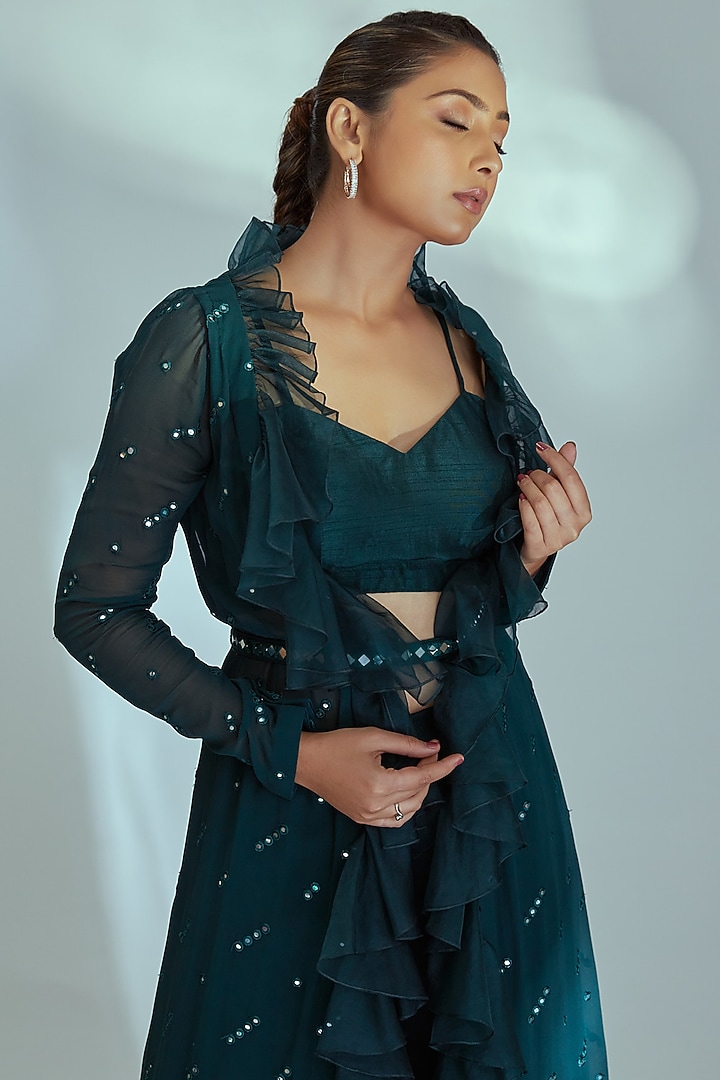 Green Embroidered Jacket Set by Suruchi Parakh at Pernia's Pop Up Shop