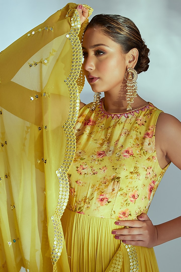 Yellow Georgette Party Wear Anarkali Set by Suruchi Parakh at Pernia's Pop Up Shop