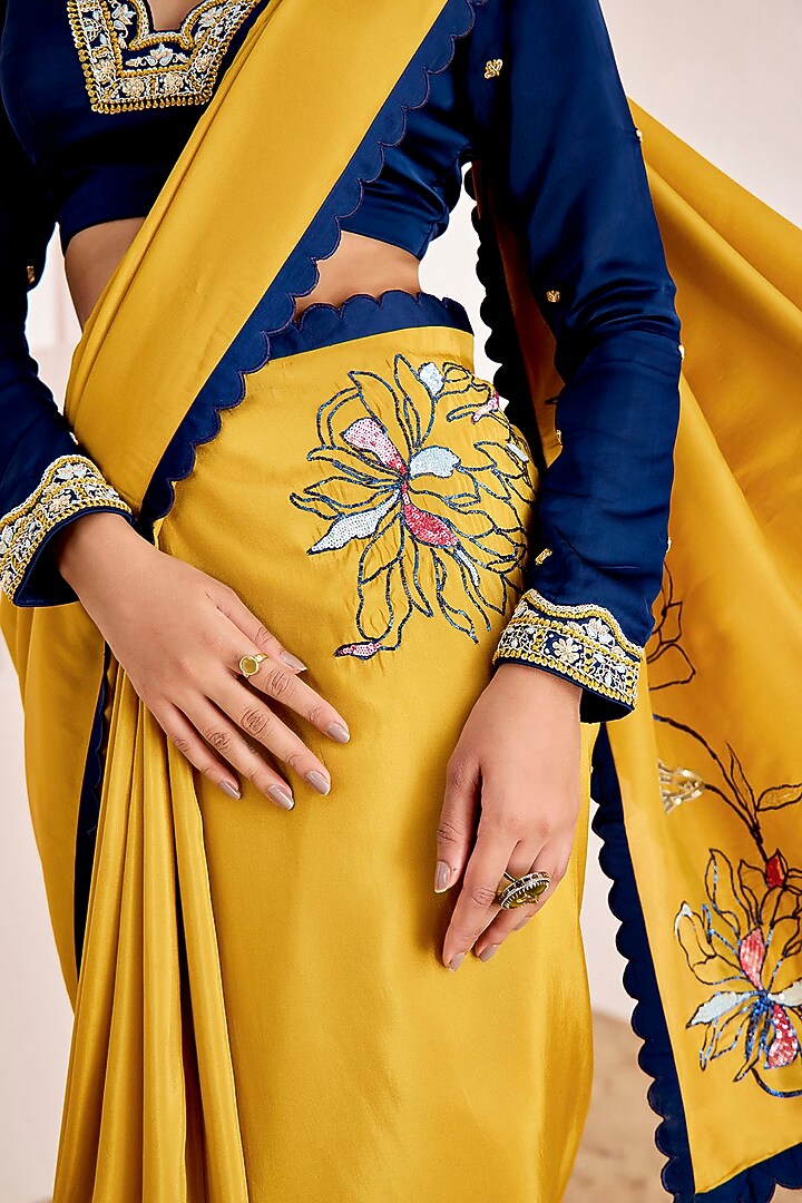 Mustard Yellow Shimmer Georgette Silk Sequins Work Wedding Saree Set by Suruchi Parakh at Pernia's Pop Up Shop