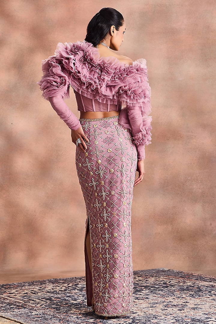 Lilac Tulle Embellished Cape Set by Supria Munjal at Pernia's Pop Up Shop
