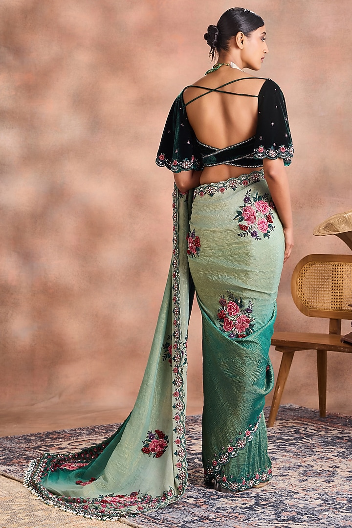 Green Crinkled Shimmer Silk Tissue Embroidered Ombre Bridal Saree Set by Supria Munjal at Pernia's Pop Up Shop