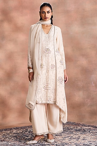 Dew-Colored Silk Chanderi Embroidered Straight Kurta Set by Supria Munjal