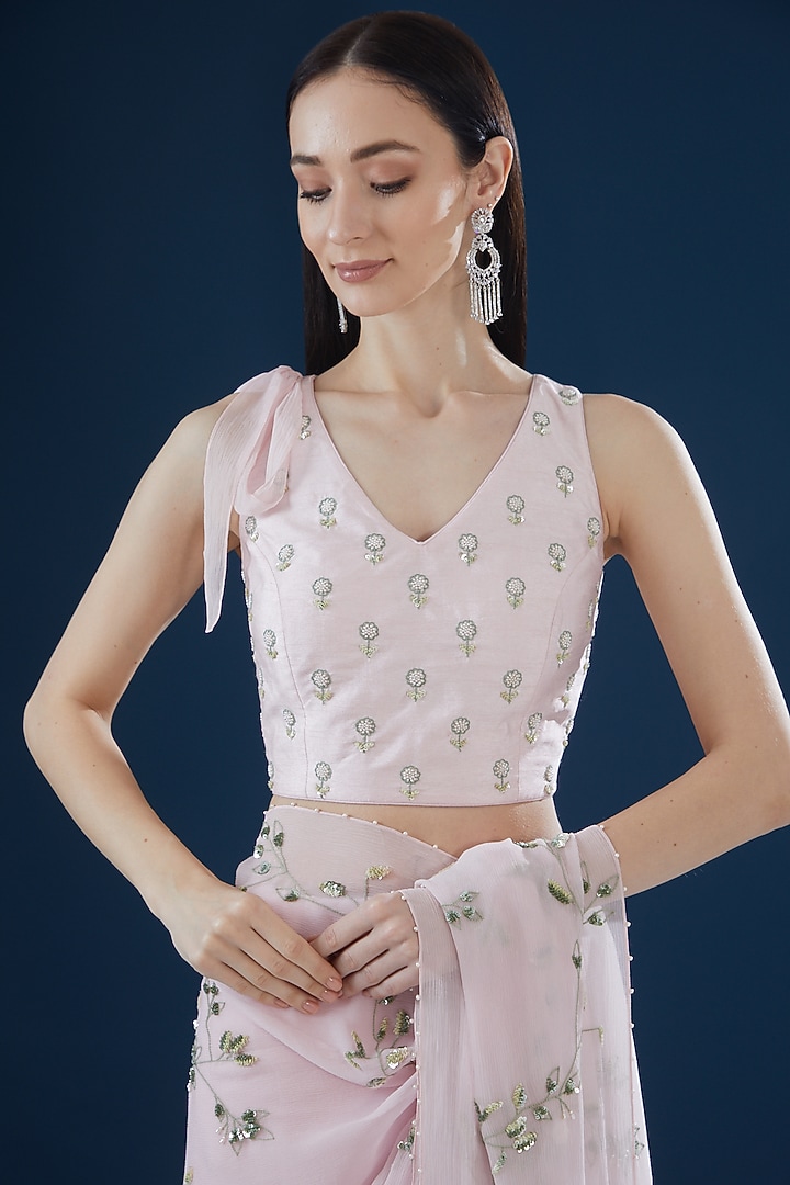 Pink Chiffon Hand Embroidered Wedding Saree Set by Summer by Priyanka Gupta at Pernia's Pop Up Shop