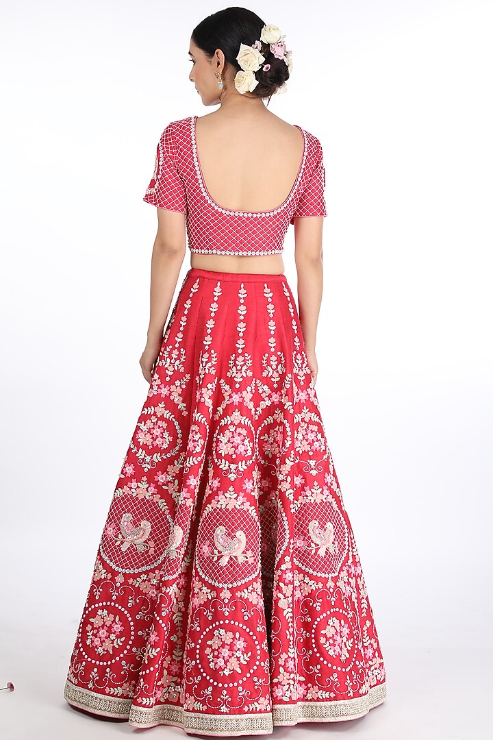 Red Raw Silk Bridal Lehenga Set by Summer by Priyanka Gupta at Pernia's Pop Up Shop