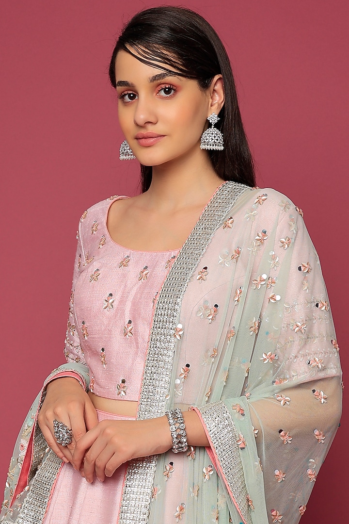 Pink Embroidered Wedding Lehenga Set by Summer by Priyanka Gupta at Pernia's Pop Up Shop