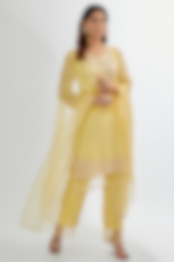 Yellow Georgette Embroidered Kurta Set by Summer by Priyanka Gupta at Pernia's Pop Up Shop