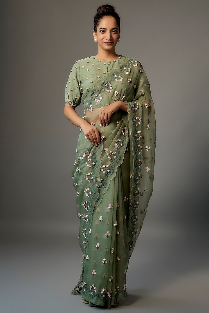 Green Organza Embroidered Saree Set by Summer by Priyanka Gupta