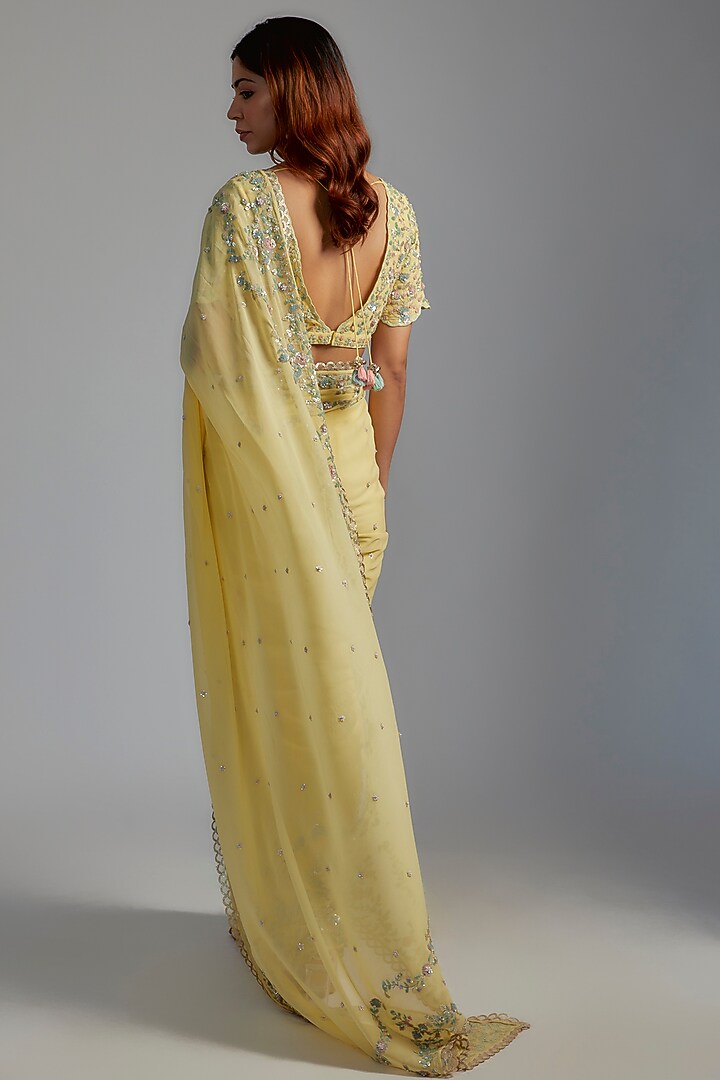 Yellow Georgette Embroidered Wedding Saree Set by Summer by Priyanka Gupta at Pernia's Pop Up Shop