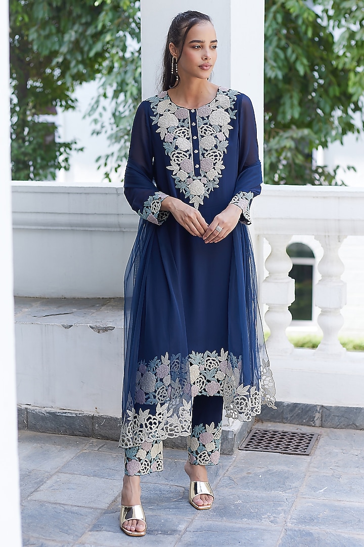 Navy Georgette Cutwork Embroidered Kurta Set by Summer by Priyanka Gupta at Pernia's Pop Up Shop