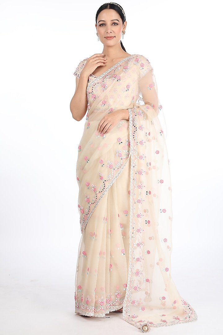 Beige Embroidered Scalloped Saree Set by Summer by Priyanka Gupta