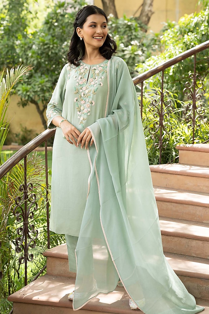 Aqua Green Hand Embroidered Straight Kurta Set by Summer by Priyanka Gupta at Pernia's Pop Up Shop