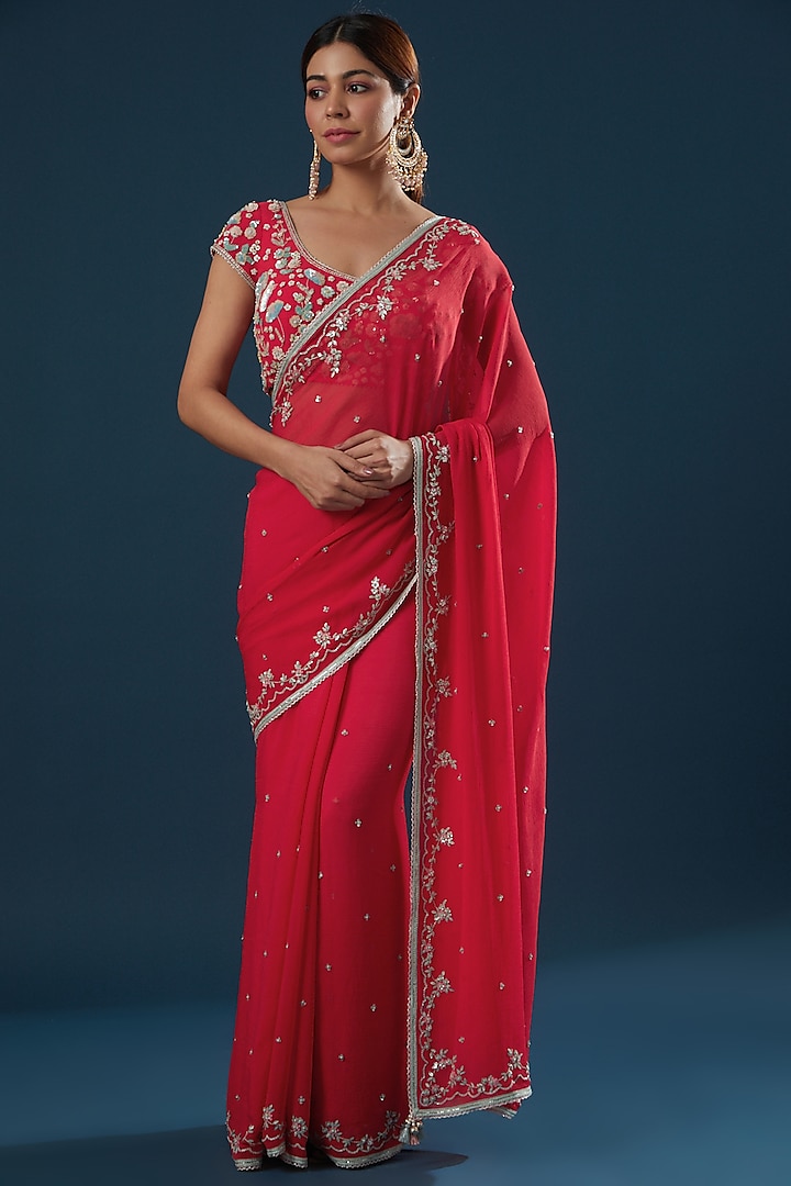 Red Hand Embroidered Saree Set by Summer by Priyanka Gupta