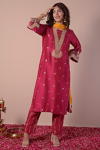 Magenta Pink Bemberg Silk Hand Embroidered Kurta Set by Surabhi Arya