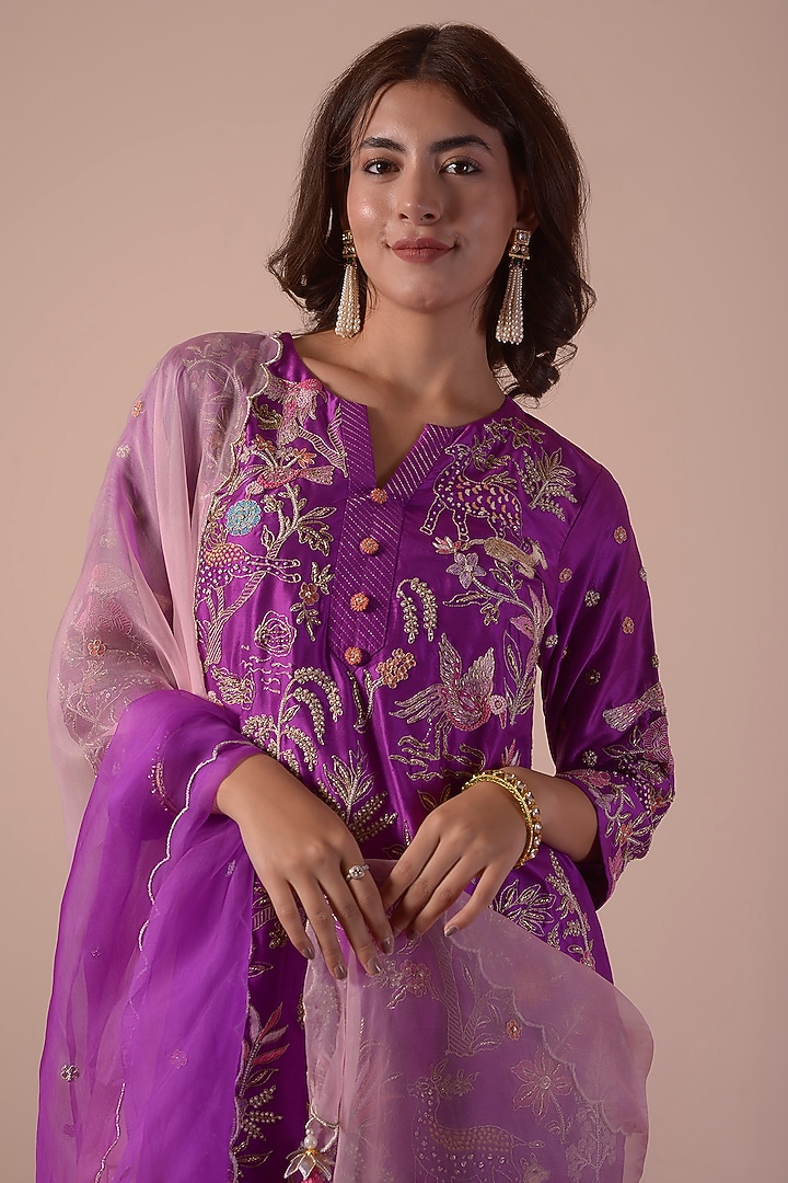 Royal Purple Pure Silk Hand Embroidered Kurta Set by Surabhi Arya at Pernia's Pop Up Shop
