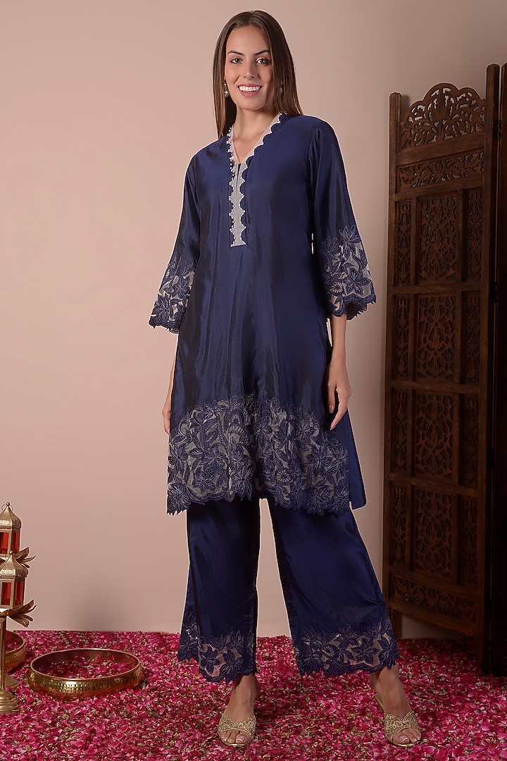 Navy Blue Pure Silk Cutwork Embroidered Kurta Set by Surabhi Arya at Pernia's Pop Up Shop