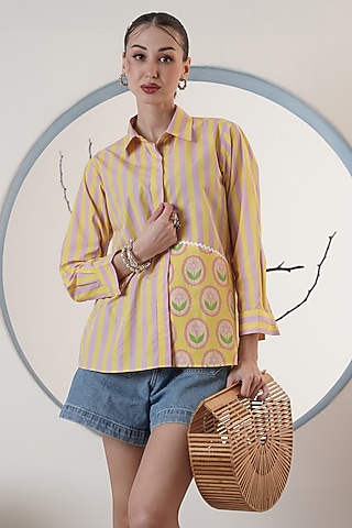 Yellow & Lilac Poplin Floral Printed Shirt by Surabhi Arya