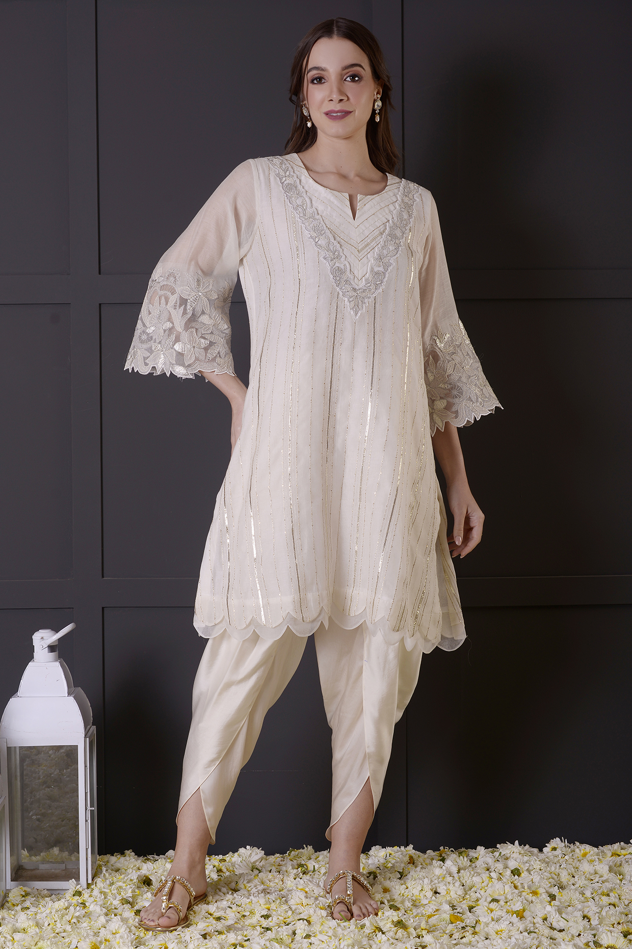 White Mul Chanderi Cutwork Kurta Set by Surabhi Arya at Pernia's Pop Up Shop