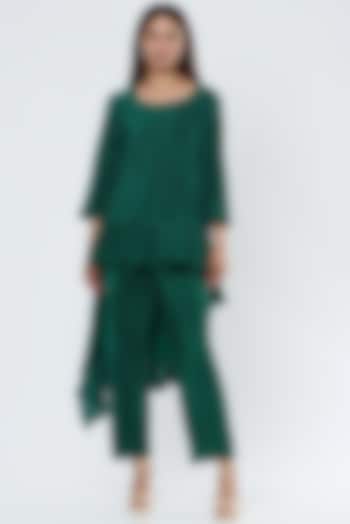 Emerald Green Pleated Fabric Pant Set by Surabhi Arya at Pernia's Pop Up Shop