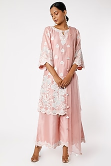 product-color-Blush Pink