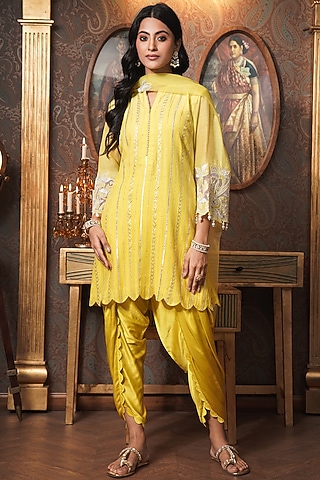 Lime Yellow Mul Chanderi Cutwork Embroidered Kurta Set by Surabhi Arya