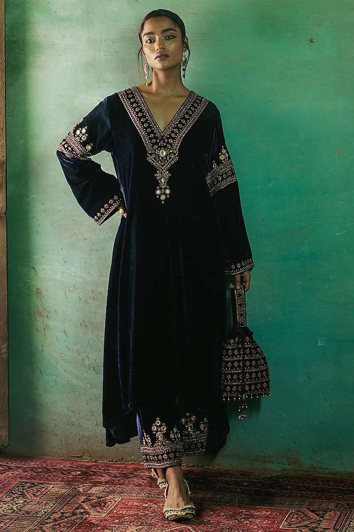 Navy Blue Silk Velvet Thread & Mirror Embroidered Asymmetrical Kurta Set by Sureena Chowdhri at Pernia's Pop Up Shop