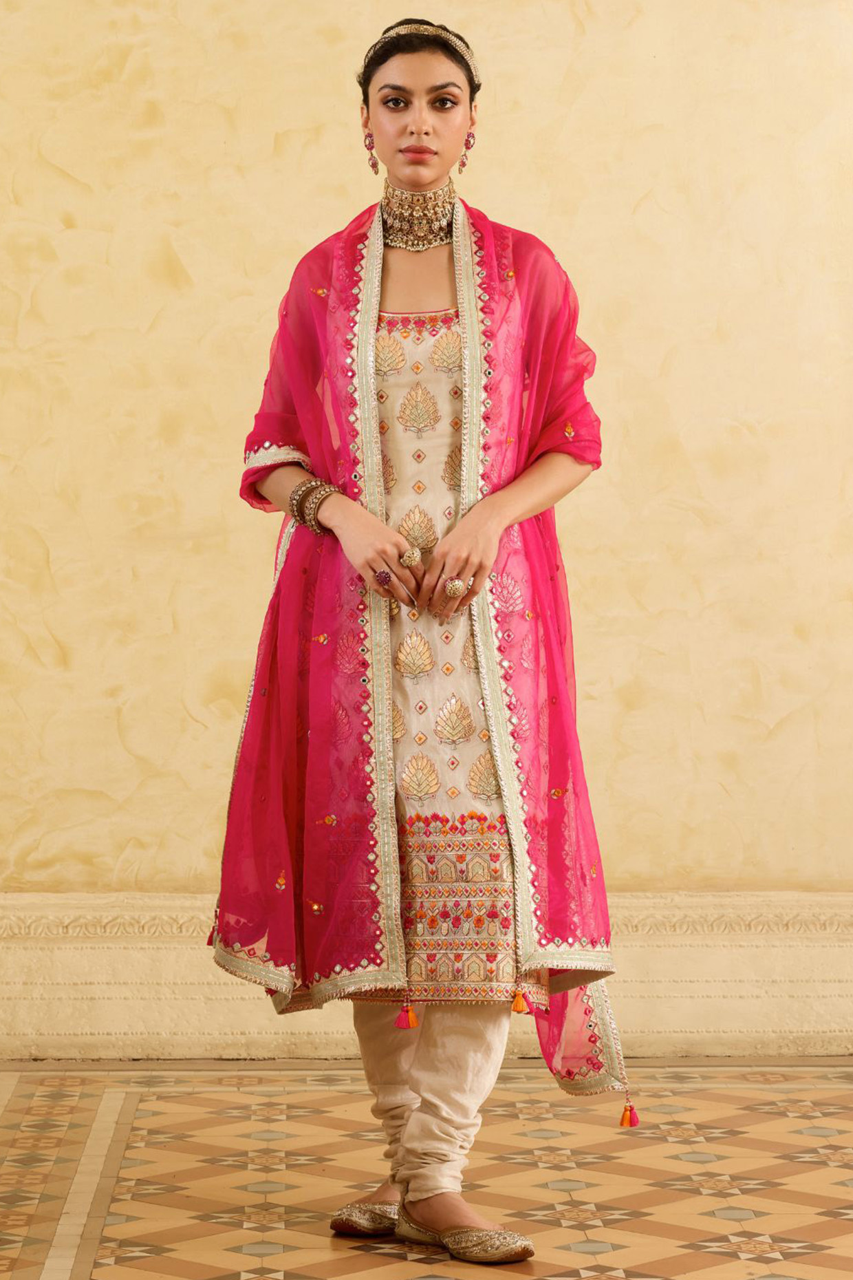 Ivory Tissue Silk Mirror Work Kurta Set by Sureena Chowdhri at Pernia's Pop Up Shop