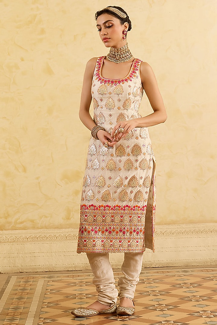 Ivory Tissue Silk Mirror Work Kurta Set by Sureena Chowdhri at Pernia's Pop Up Shop