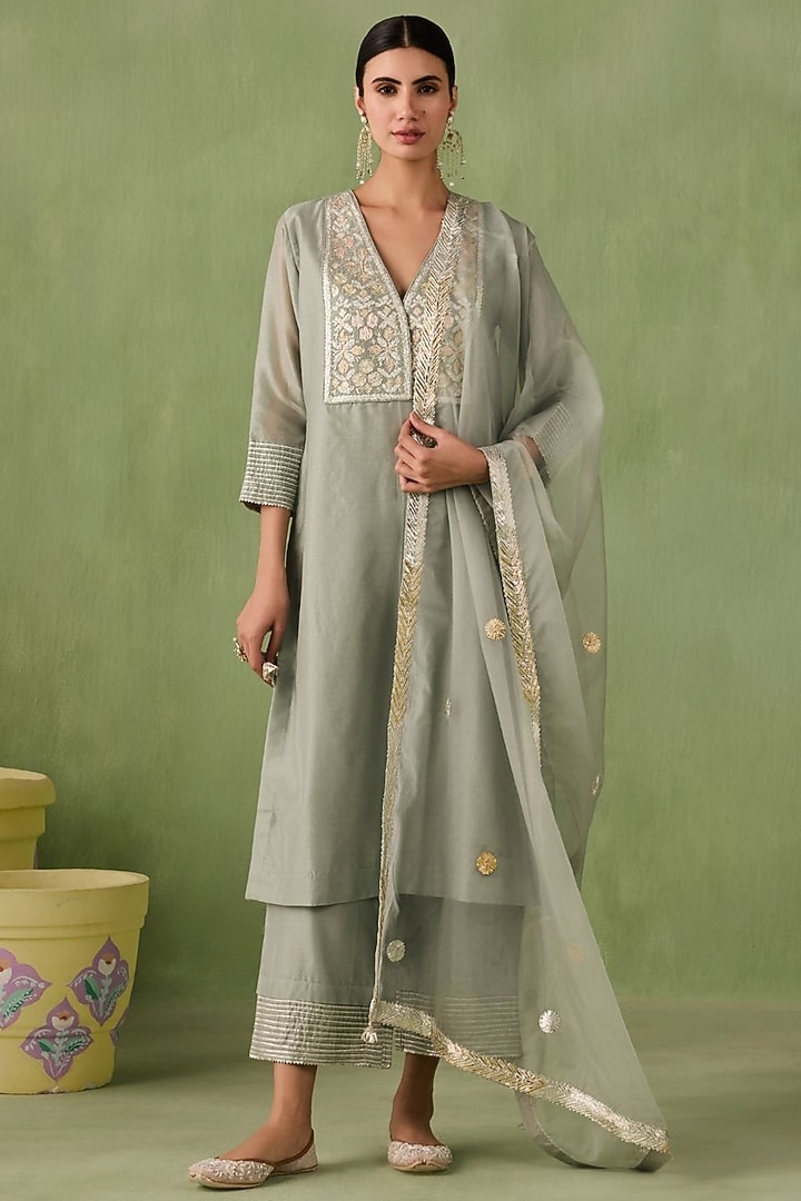 Sea Green Silk Chanderi Gota Motifs Embroidered Kurta Set by Sureena Chowdhri at Pernia's Pop Up Shop