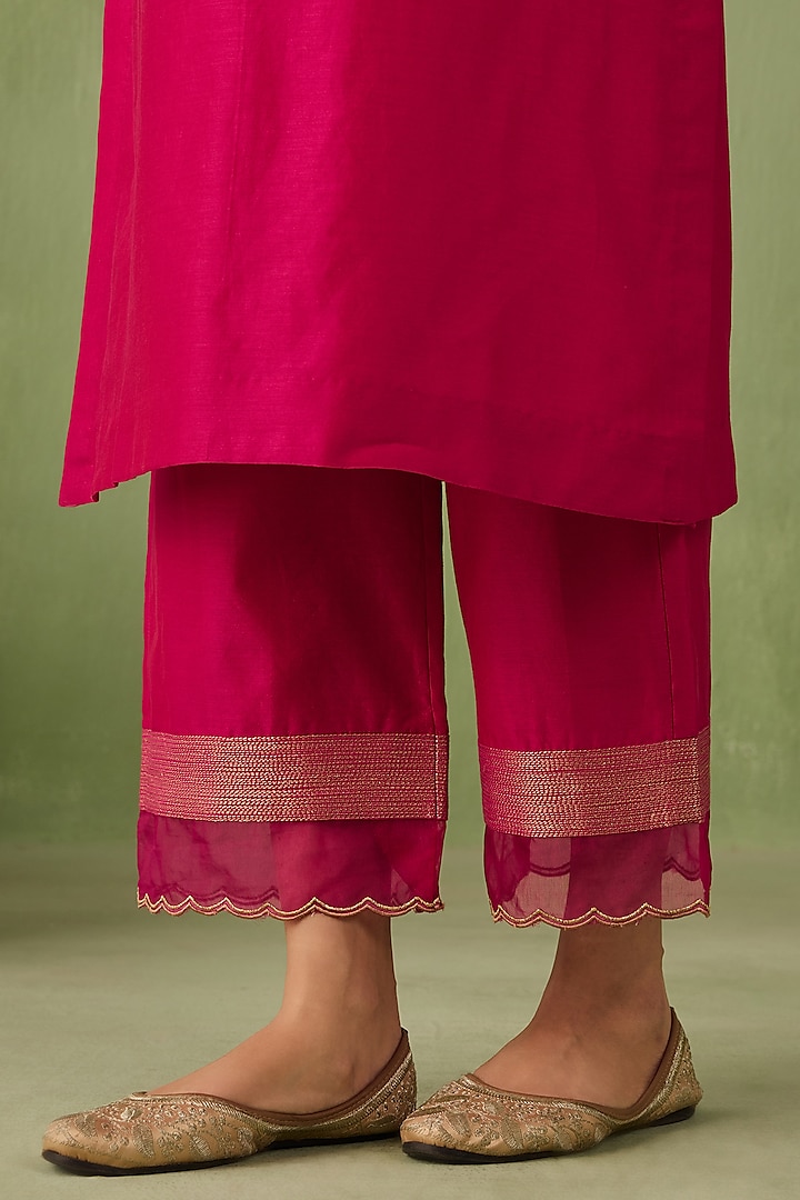 Crimson Magenta Silk Chanderi Beadwork Kurta Set by Sureena Chowdhri at Pernia's Pop Up Shop