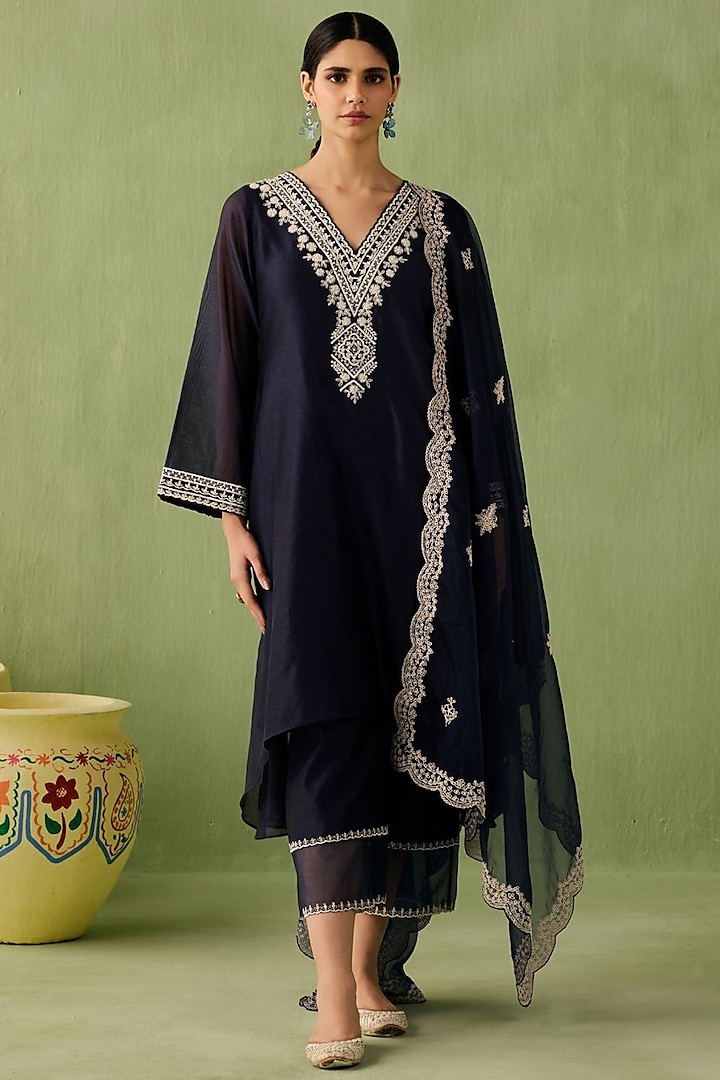 Navy Blue Silk Chanderi Sequins Embellished Asymmetrical High-Low Kurta Set by Sureena Chowdhri at Pernia's Pop Up Shop