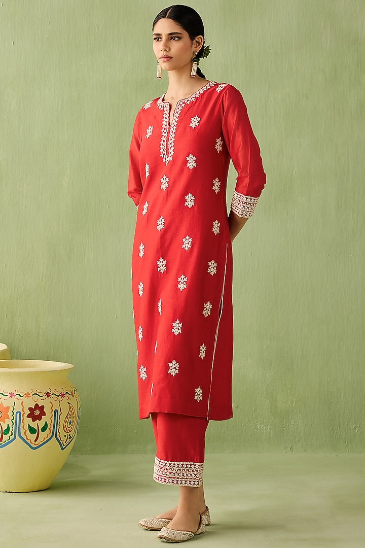 Red Silk Chanderi Dori Embroidered Kurta Set by Sureena Chowdhri at Pernia's Pop Up Shop