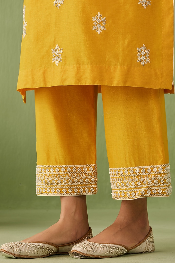 Dark Yellow Silk Chanderi Resham Embroidered Kurta Set by Sureena Chowdhri at Pernia's Pop Up Shop