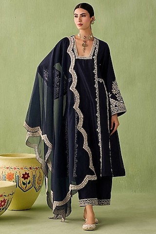 Navy Blue Silk Chanderi Dori Embroidered Kurta Set by Sureena Chowdhri