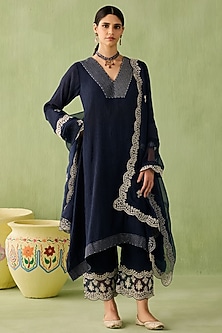 product-color-Midnight Blue