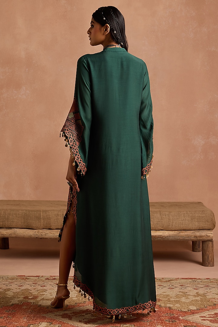Bottle Green Pure Muslin Thread Embroidered Kaftan by Sureena Chowdhri at Pernia's Pop Up Shop