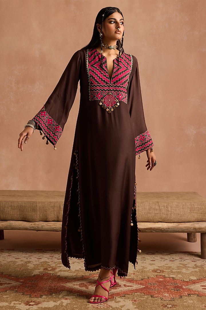 Brown Muslin Applique Patchwork Kaftan by Sureena Chowdhri at Pernia's Pop Up Shop