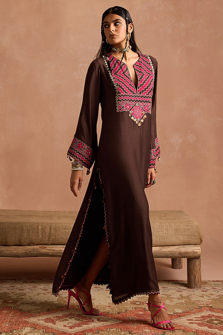 Brown Muslin Applique Patchwork Kaftan by Sureena Chowdhri at Pernia's Pop Up Shop
