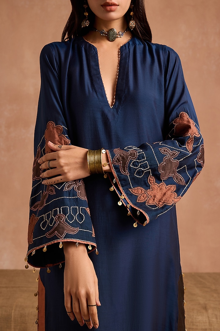 Navy Blue Muslin Floral Applique Patchwork Kurta Set by Sureena Chowdhri at Pernia's Pop Up Shop