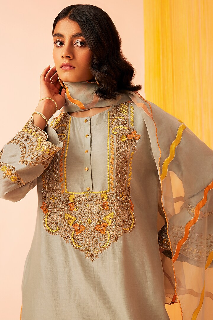 Sea Green Silk Chanderi Embroidered Kurta Set by Sureena Chowdhri at Pernia's Pop Up Shop
