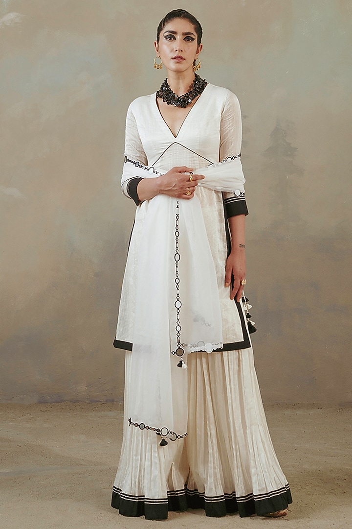 Ivory Silk Chanderi & Tissue Gharara Set by Sureena Chowdhri at Pernia's Pop Up Shop