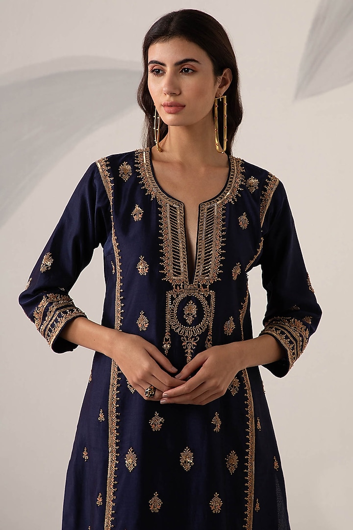 Sapphire Blue Silk Chanderi Embroidered Kurta Set by Sureena Chowdhri at Pernia's Pop Up Shop