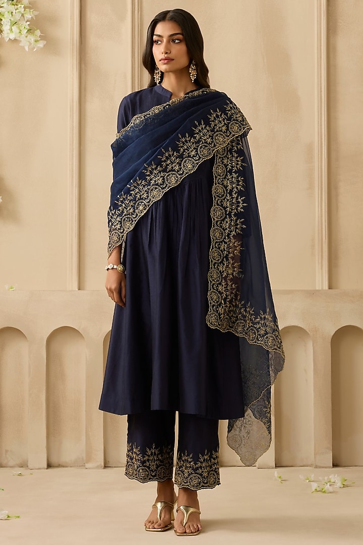 Navy Blue Silk Chanderi Zari Embroidered Kurta Set by Sureena Chowdhri at Pernia's Pop Up Shop