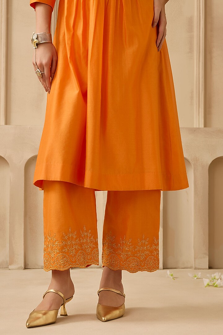 Orange Silk Chanderi Zari Embroidered Kurta Set by Sureena Chowdhri at Pernia's Pop Up Shop